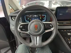 2024 Hongqi HQ9 2.0T 4WD Luxury — фото 11