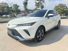 2023 Toyota Venza 2.0L CVT 2WD Luxury, белый — фото 1