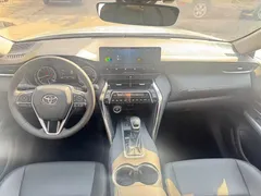 2023 Toyota Venza 2.0L CVT 2WD Luxury, белый — фото 6