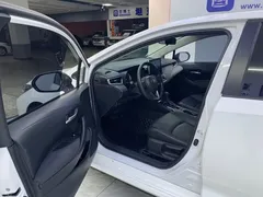 2021 Toyota Corolla 1.2T S-CVT Elite Plus, белый — фото 10