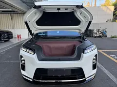 2026 Nio ES8 6-seat Executive Signature, белый — фото 11