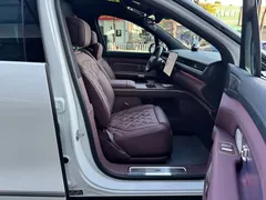 2026 Nio ES8 6-seat Executive Signature, белый — фото 18