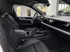 2024 Porsche Cayenne 3.0T, белый — фото 12