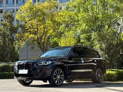 2022 BMW X3 Leading M Night Package