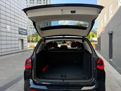 2022 BMW X3 Leading M Night Package, чёрный — фото 41