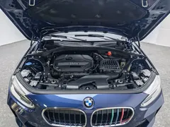 2021 BMW 1 Series 120i M Sport, синий — фото 12
