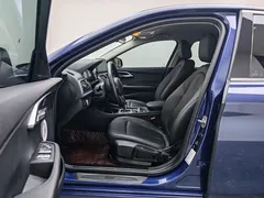 2021 BMW 1 Series 120i M Sport, синий — фото 13