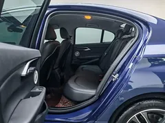2021 BMW 1 Series 120i M Sport, синий — фото 16
