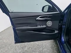 2021 BMW 1 Series 120i M Sport, синий — фото 18