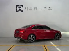 2023 Mercedes-Benz A-Class A 200 L Sport — фото 17