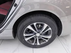 2021 Changan Eado PLUS Blue Whale NE 1.4T GDI DCT Premium — фото 6