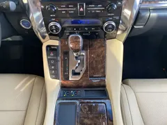2021 Toyota Alphard Hybrid 2.5L Luxury, белый — фото 13