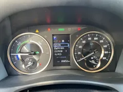 2021 Toyota Alphard Hybrid 2.5L Luxury, белый — фото 19
