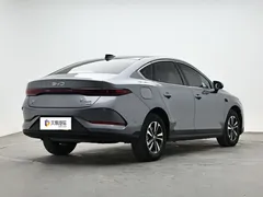 2025 BYD Qin PLUS DM-i PHEV 120KM — фото 3