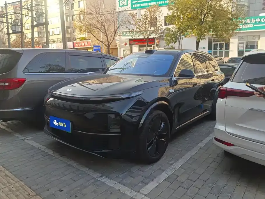 2024 Li Auto L8