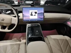 2025 Nio ET5 75kWh, чёрный — фото 14
