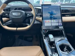 2023 Geely Atlas L 1.5TD DCT Premium, белый — фото 9