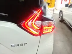 2021 Nissan Murano 2.5L XL 2WD Luxury, белый — фото 8