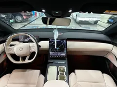 2024 Nio ET5T 75kWh Touring — фото 13