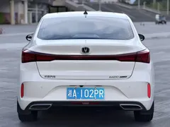 2022 Changan Eado PLUS 1.4T GDI DCT Flagship, белый — фото 5
