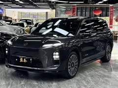 2026 Nio ES8 6-seat Executive Luxury — фото 1