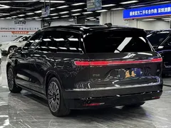 2026 Nio ES8 6-seat Executive Luxury — фото 5