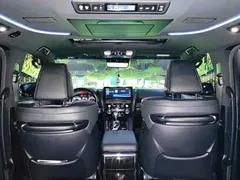 2020 Lexus LM 300h 7-seat, чёрный — фото 20