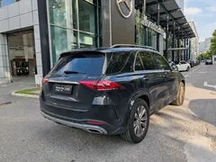 2022 Mercedes-Benz GLE 350 4MATIC Fashion, чёрный — фото 4