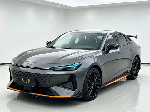 2022 Changan UNI-V 1.5T Premium