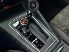 2021 Volkswagen Golf GTI 380TSI DSG — фото 15