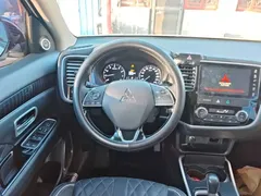 2021 Mitsubishi Outlander 2.0L 2WD 5, белый — фото 11