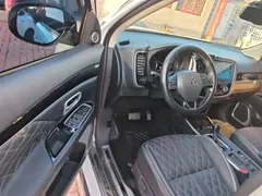 2021 Mitsubishi Outlander 2.0L 2WD 5, белый — фото 16