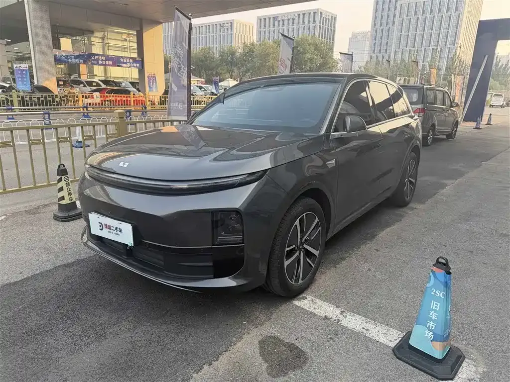 2024 Li Auto L6