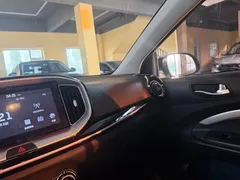 2021 Kia Yipao 1.4L CVT Sunroof, белый — фото 18