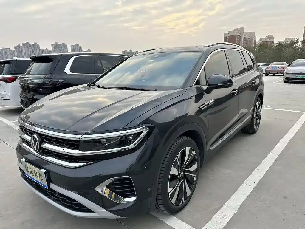 2023 Volkswagen Talagon 380TSI 4WD Luxury Pro
