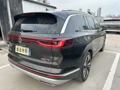 2023 Volkswagen Talagon 380TSI 4WD Luxury Pro, чёрный — фото 5