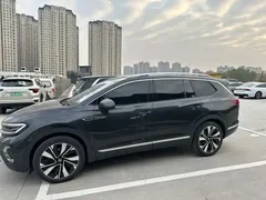 2023 Volkswagen Talagon 380TSI 4WD Luxury Pro, чёрный — фото 8