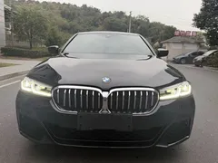 2023 BMW 5 Series 530Li Premium M Sport Package, чёрный — фото 3