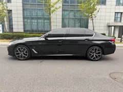 2023 BMW 5 Series 530Li Premium M Sport Package, чёрный — фото 15