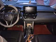 2022 Toyota Corolla Cross 2.0L Luxury, белый — фото 12