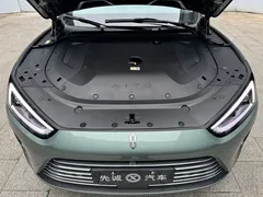 2023 Aito M5 EREV 4WD Smart Driving, зелёный — фото 16