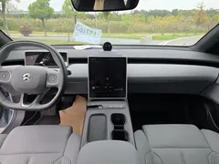 2024 Nio ET5T 75kWh Touring, синий — фото 10