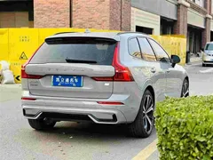 2024 Volvo XC60 T8 PHEV Long Range 4WD Sport — фото 9