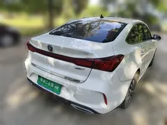 2023 Changan Eado PLUS 1.4T GDI DCT Premium, белый — фото 4