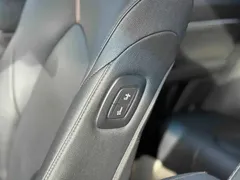 2021 Toyota Camry 2.0G Luxury, белый — фото 10