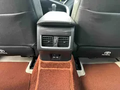 2021 Toyota Camry 2.0G Luxury, белый — фото 11
