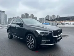 2023 Volvo XC60 4WD Luxury, чёрный — фото 3