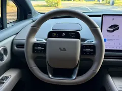 2025 Li Auto i6 4WD Standard — фото 11
