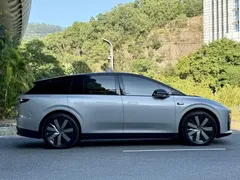 2025 Li Auto i6 4WD Standard — фото 14