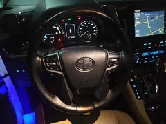 2023 Toyota Alphard 2.5L Hybrid Premium Gold, белый — фото 14